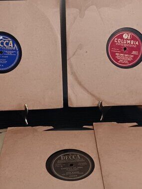5 Vintage 10" Christmas / Holiday - 78rpm Records - Bing Crosby, Gene Autry